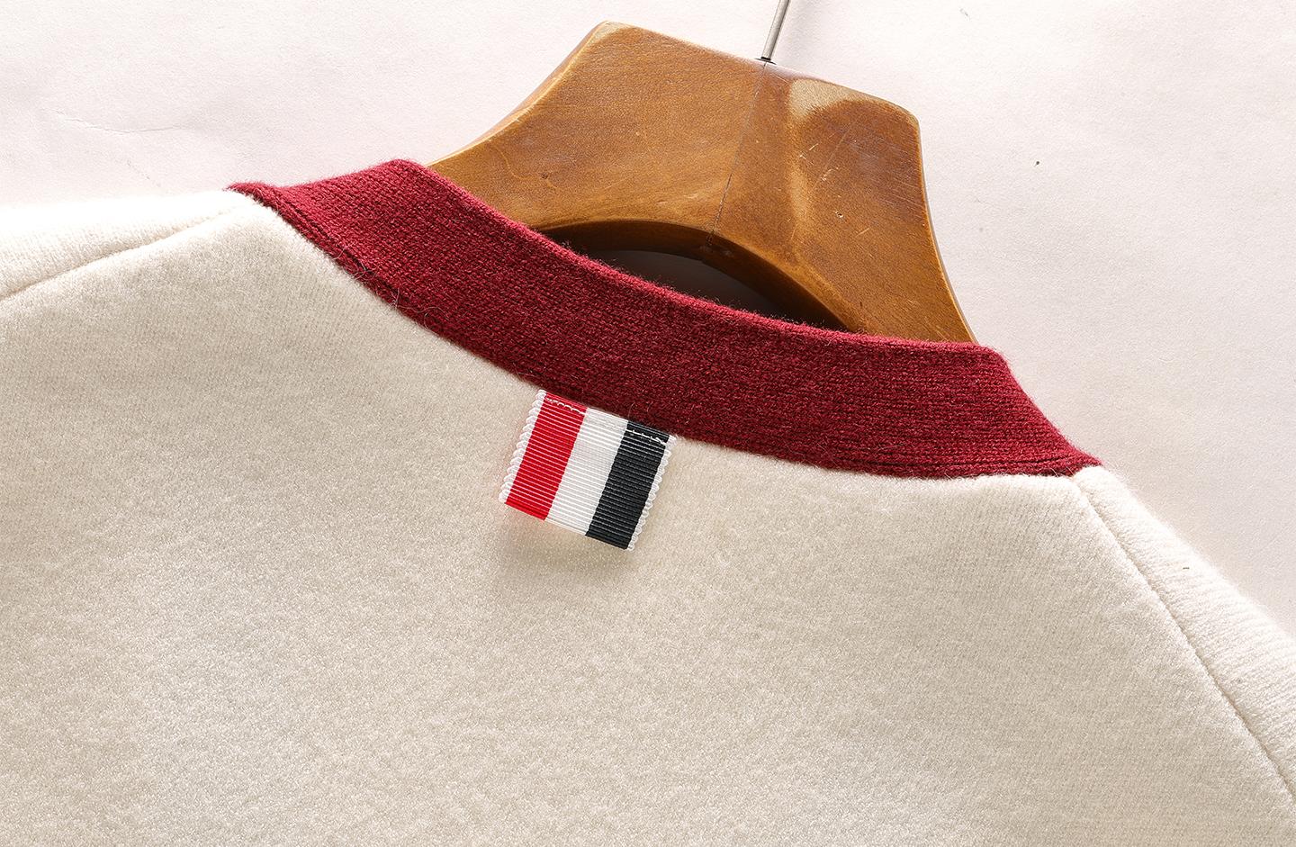 2025SS Contrast color rugby cardigan THOM TREND