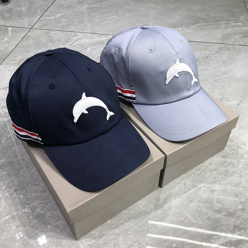 Dolphin embroidered baseball cap THOM TREND