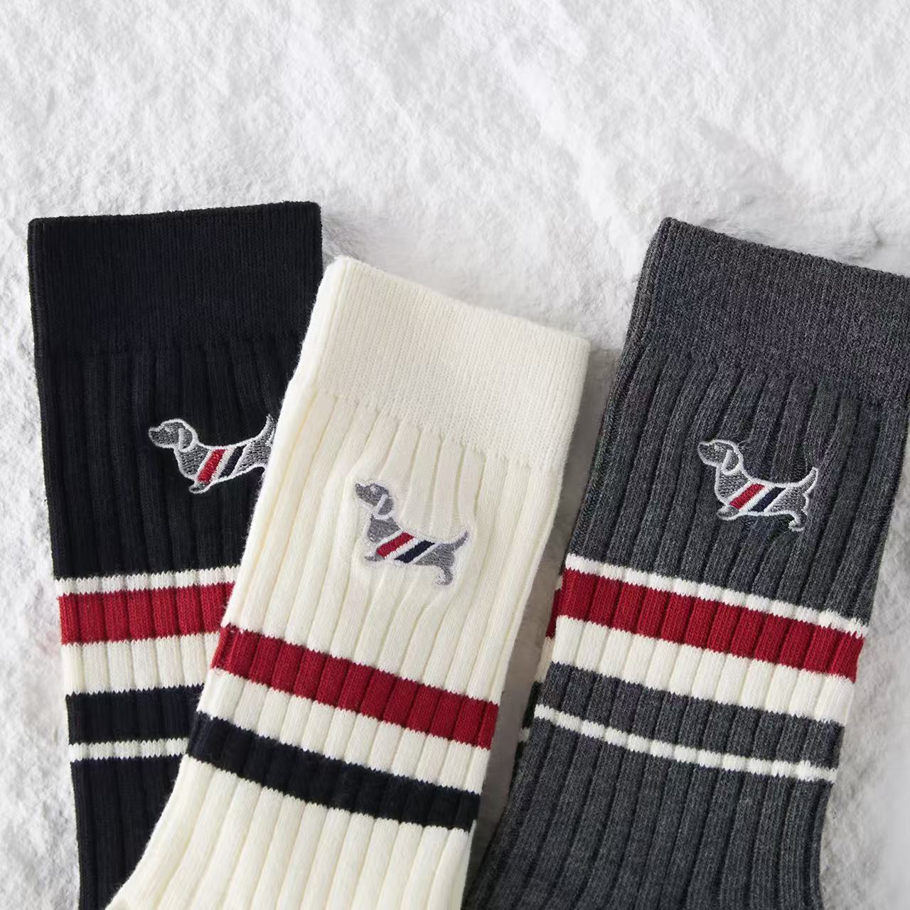 2025SS Dog embroidered socks THOM TREND