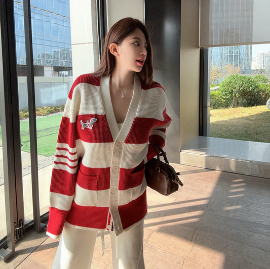 Puppy Embroidered V-Neck Cardigan