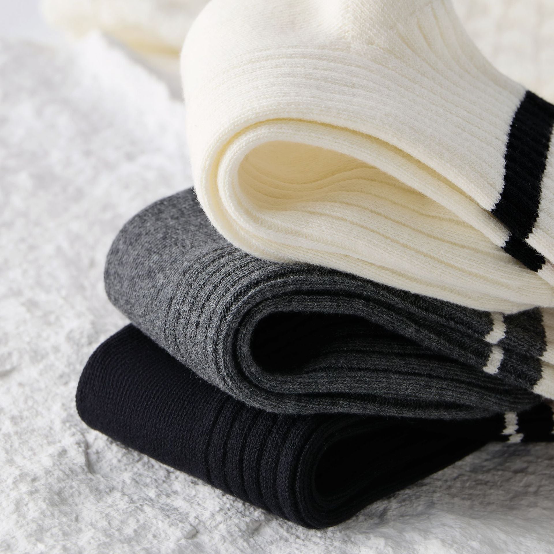 2025SS Dog embroidered socks THOM TREND