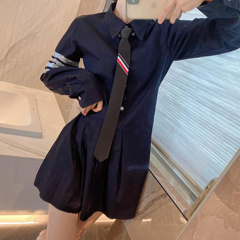 Long sleeve pleated dress