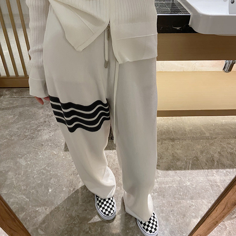 Sports trousers straight pants