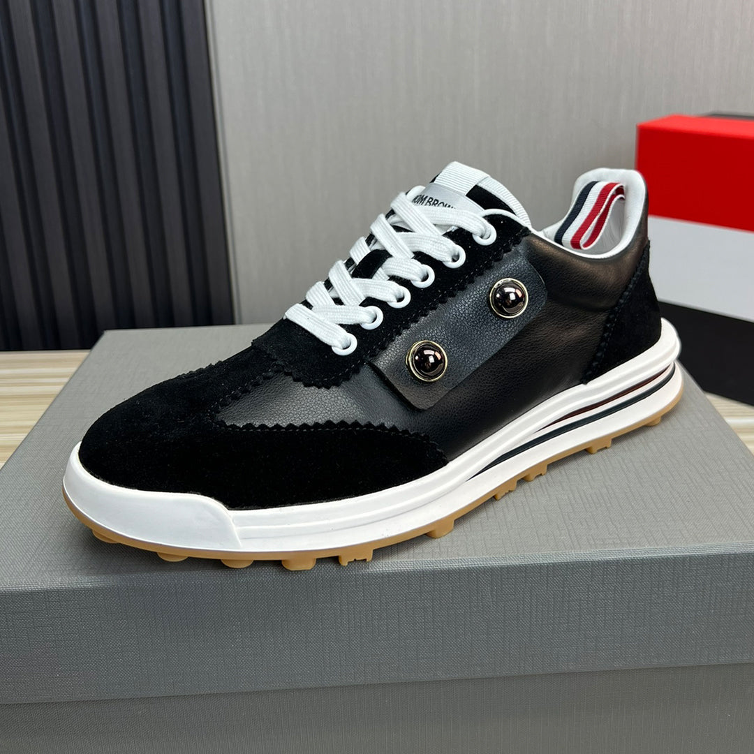 Man Cowhide Sneakers THOM TREND