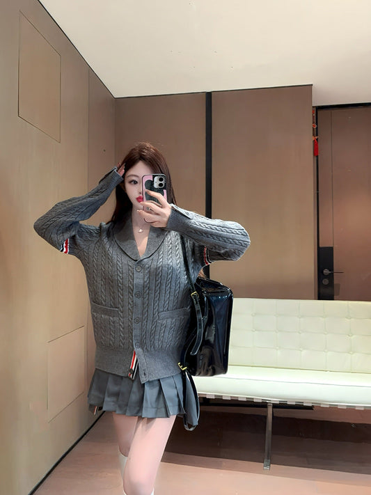 Lapel knitted sweater jacket