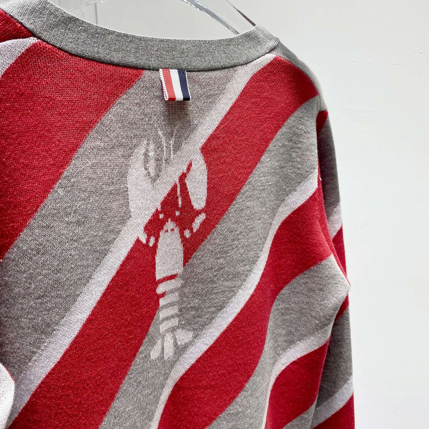 2025SS Puppy Lobster Wool Cardigan