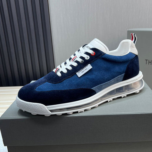 Man Cowhide Sneakers THOM TREND