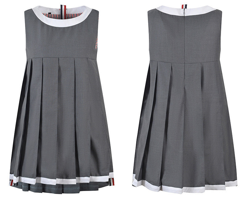 Sleeveless pleated vest dress