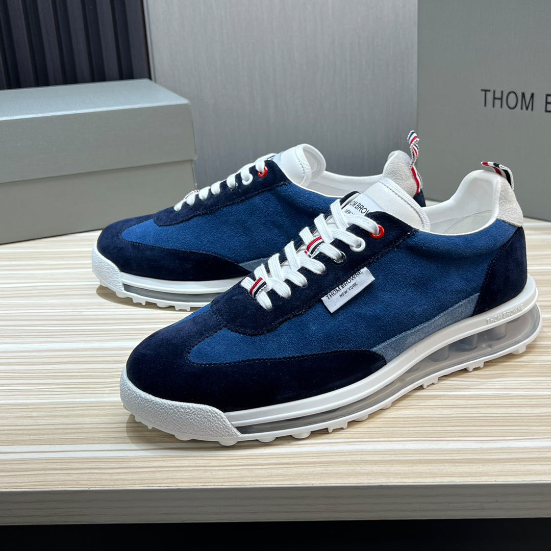 Man Cowhide Sneakers THOM TREND