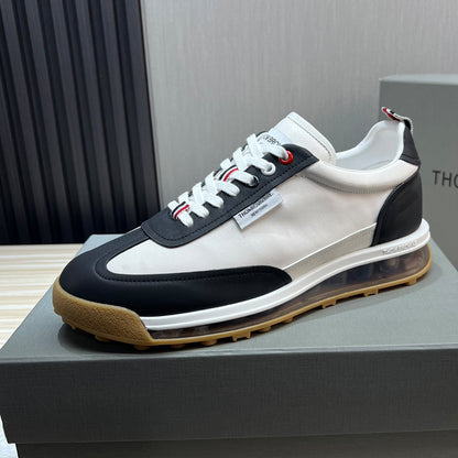 Man Cowhide Sneakers THOM TREND