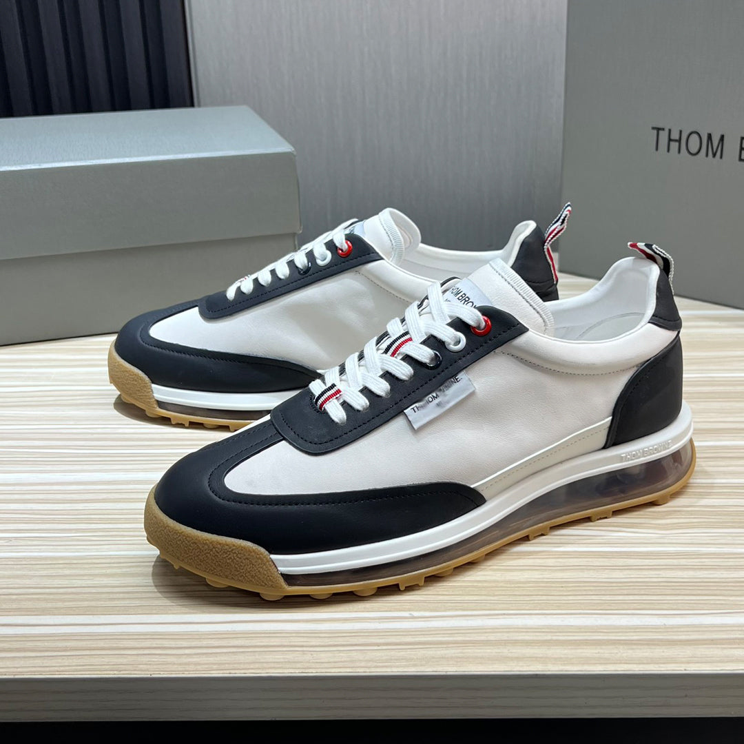 Man Cowhide Sneakers THOM TREND