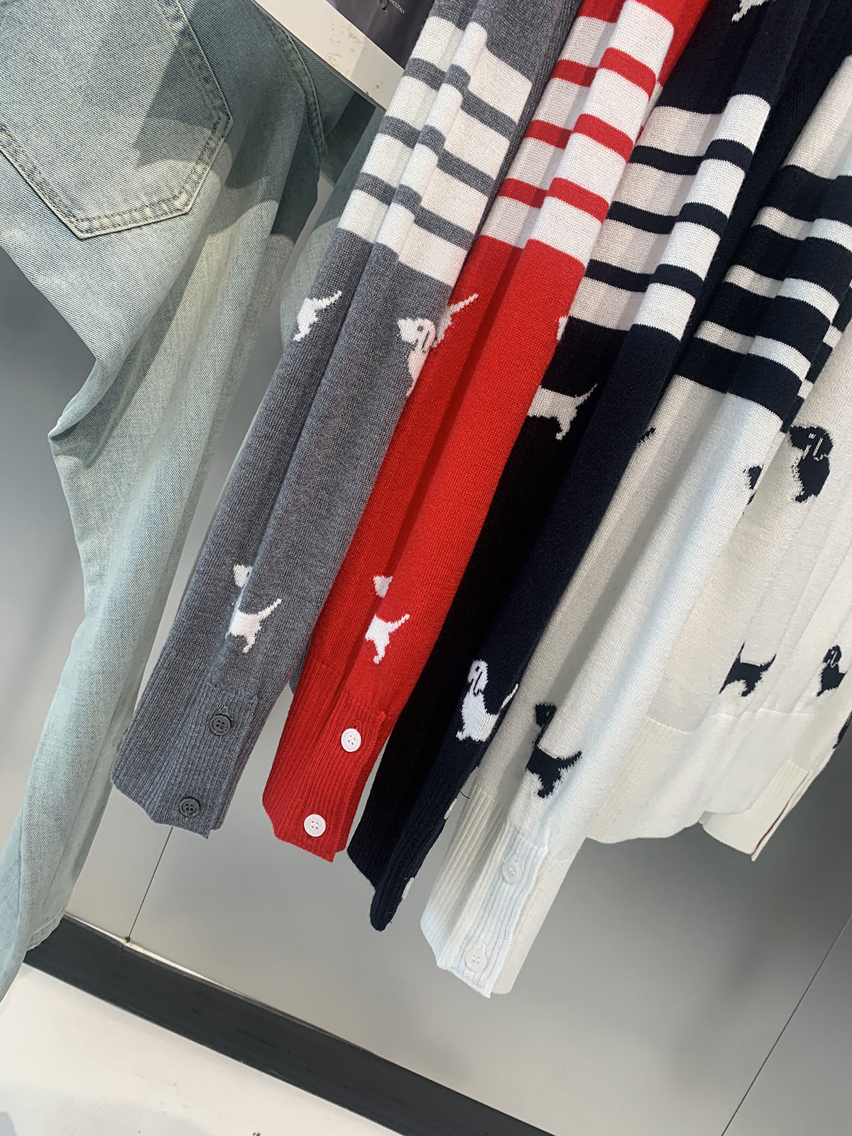 Women's Puppy Embroidered Cardigan（副本） THOM TREND