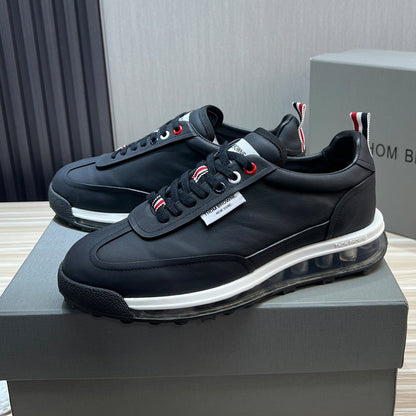 Man Cowhide Sneakers THOM TREND