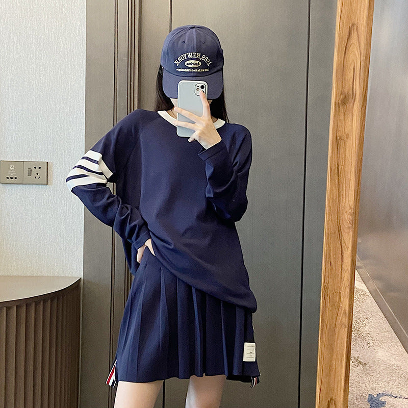 Knitted star and puppy dress（复制） THOM TREND