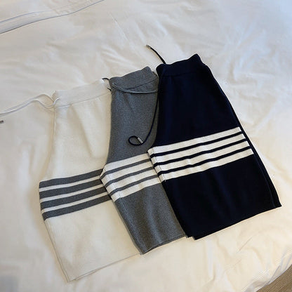 Short-Sleeved Knitted Track Suit